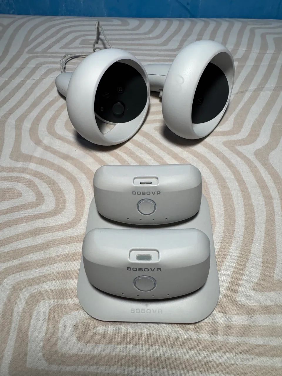 Meta Quest 2 128GB DESBLOQUEADO + BOBOVR M2 PRO + Base de carregamento  - Foto 2