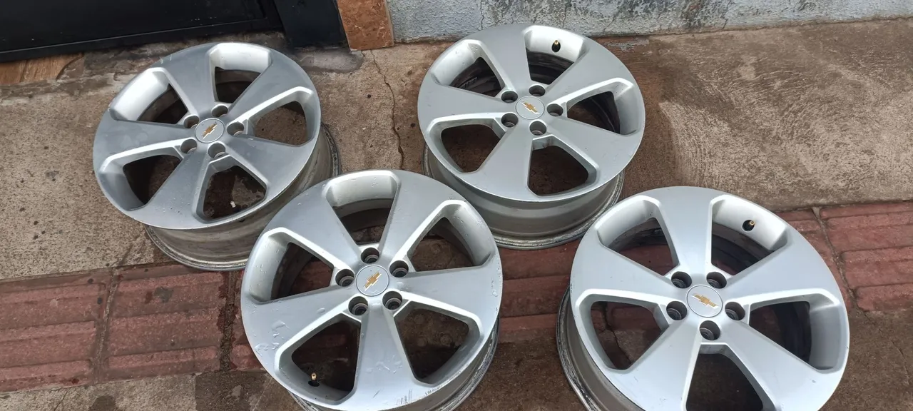Rodas de liga leve Chevrolet Cruze