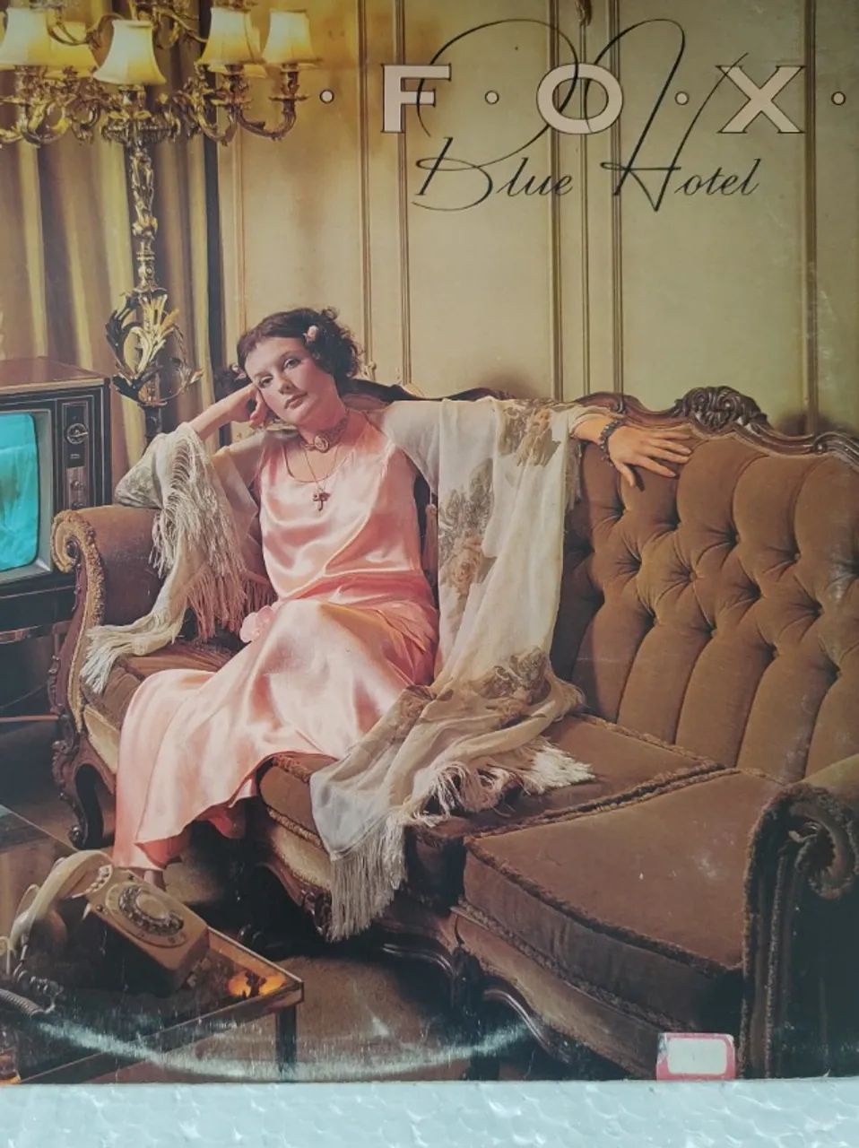 LP - FOX - BLUE HOTEL