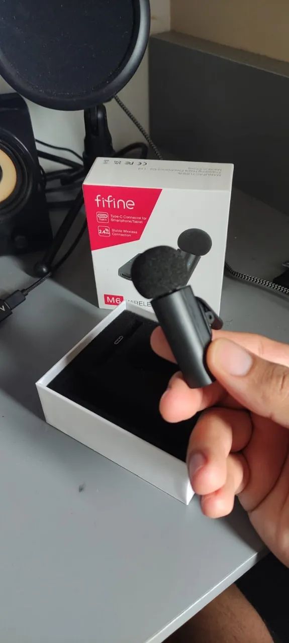 Microfone Sem Fio Fifine Lapela Celular Android 2.4ghz M6 Cor Preto