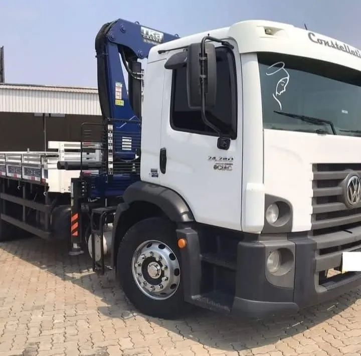 Vw 24.280 carroceria munk 6x2 ano 2014