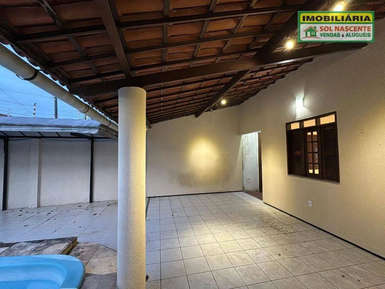 Casa com 3 suítes, piscina privativa e 2 vagas de garagem à venda, 130 m² por R$ 550.000 - - Foto 5
