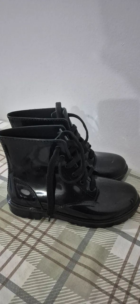 Bota Preta - Foto 2