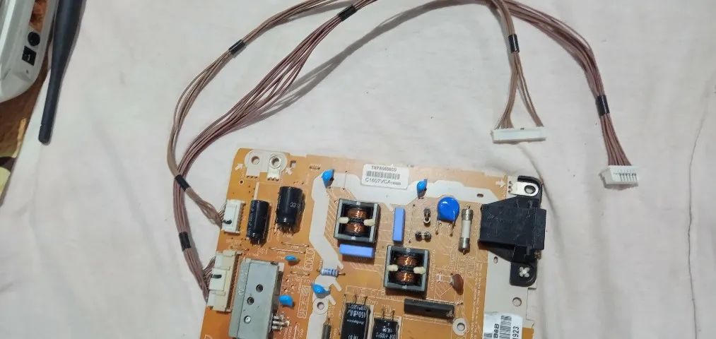 Placa Fonte TV Panasonic TC-L32B6B TNPA5808 Original - Foto 6