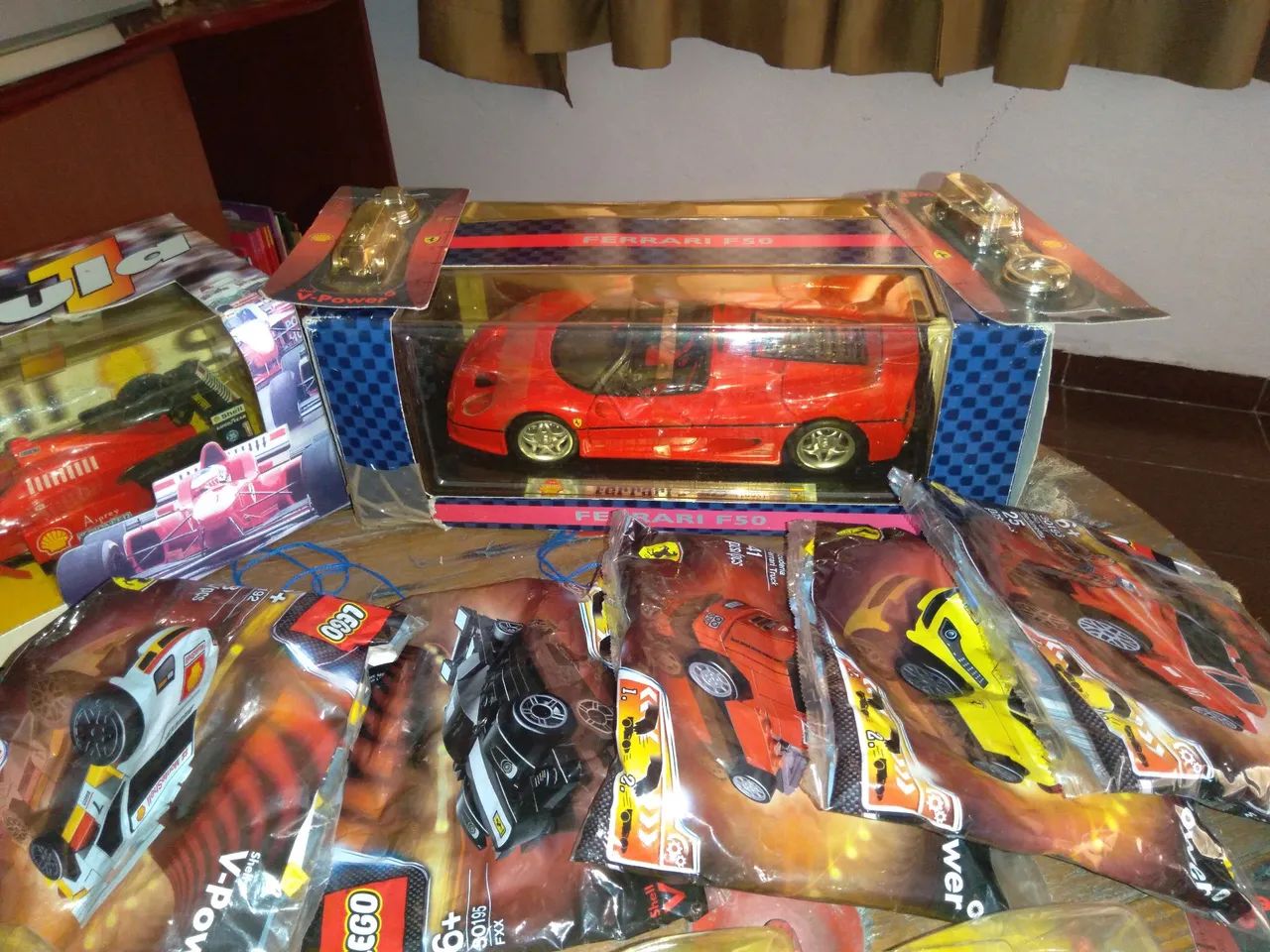 Carinho Ferrari lego batman  - Foto 5
