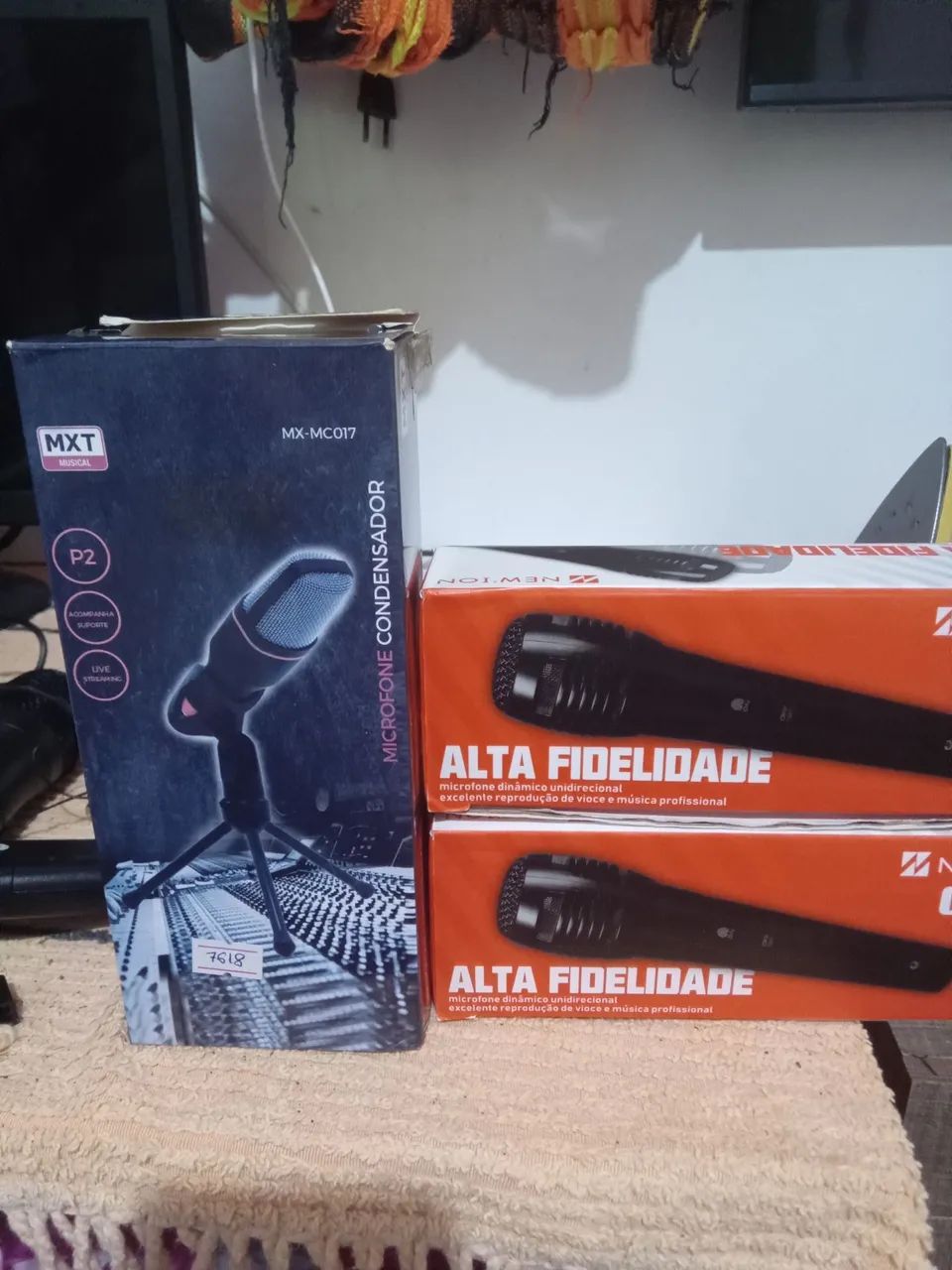 Microfone Condensador MXT + Microfones Dinâmicos New-ION