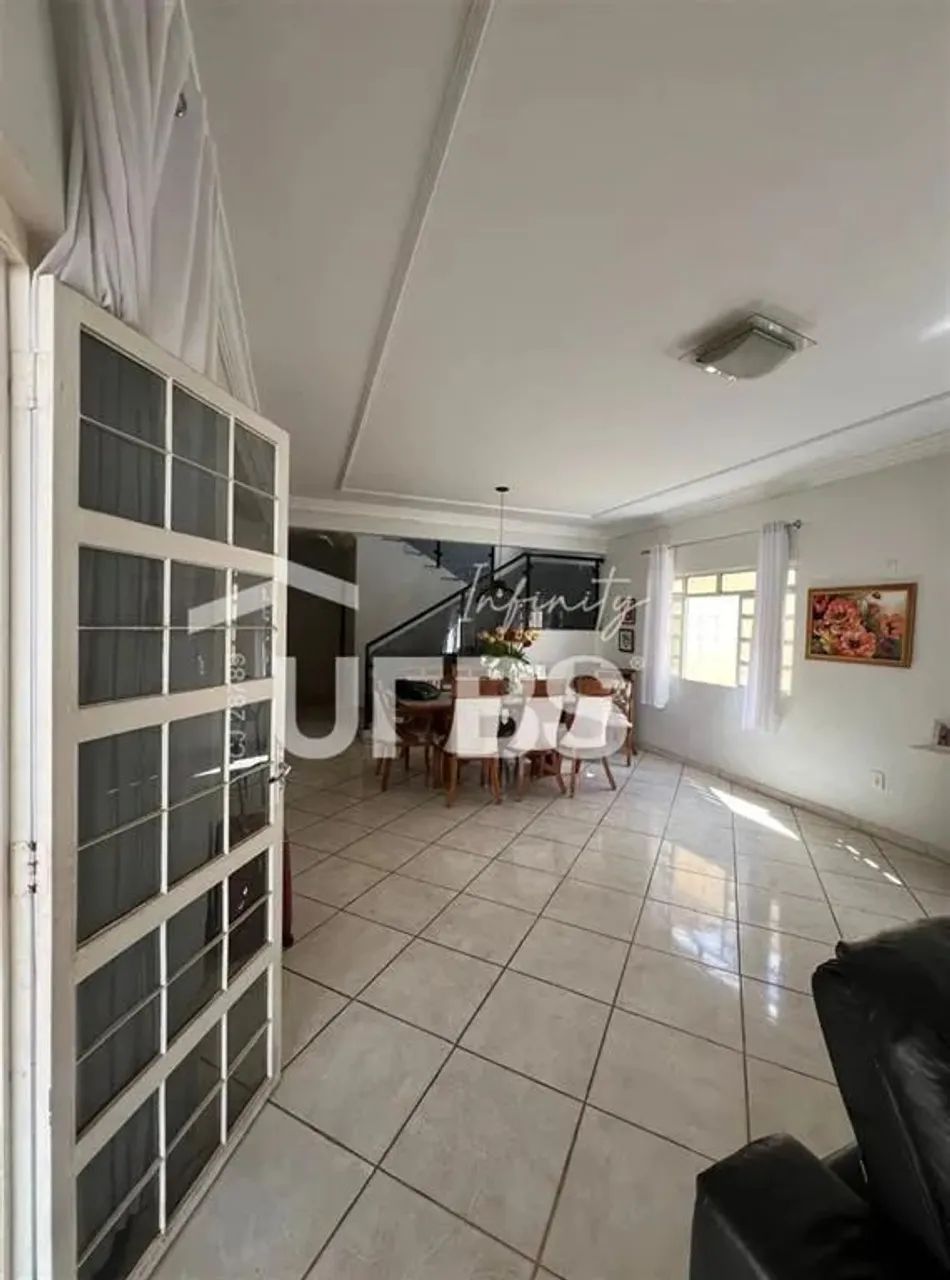 0 - Sobrado 6 quartos, sendo 2 suítes - Foto 5