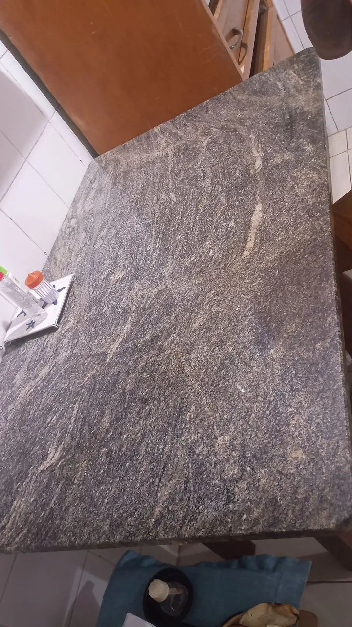 Pedra de marmore64842817199490120