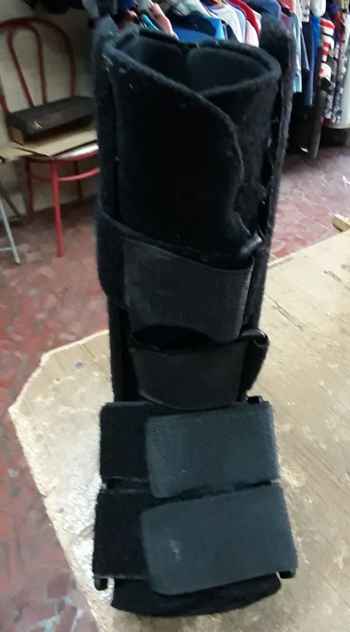 Bota ortopédica infantil imolizadora bilateral