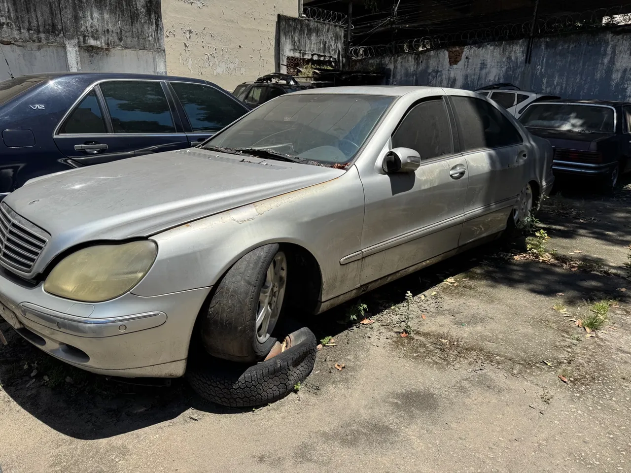 Mercedes S500 1999 não está funcionando