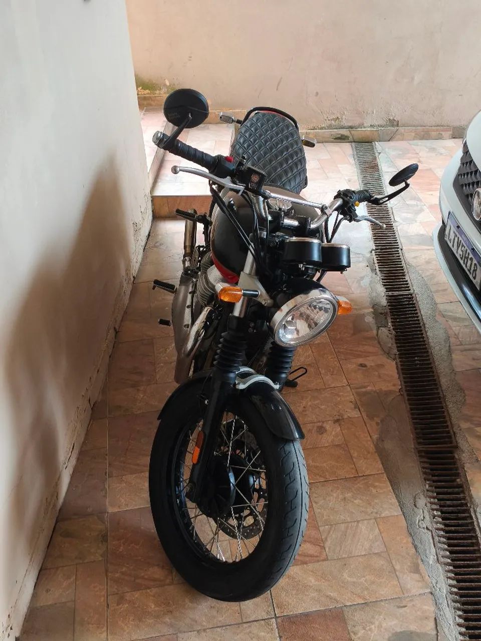 Interceptor 650 - Foto 3