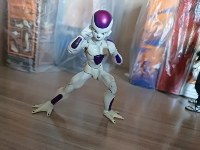 S.H.Figuarts: Freeza Final Form V1 - Foto 4