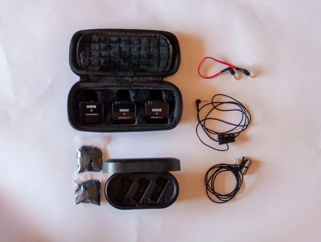 Rode Wireless Go II Lapel Microphone - 3 Units + Cases64407621143938120