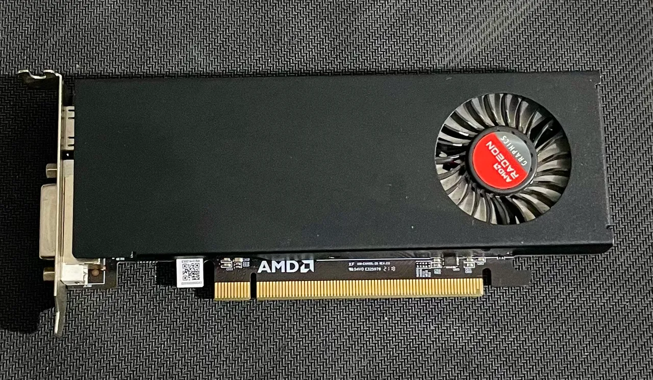 Placa de Vídeo AMD RX 550