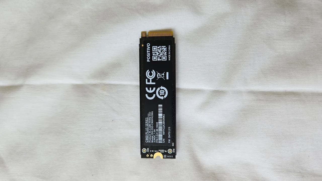 SSD Positivo C900 Plus 256GB NVMe PCIE3 M.2 2280