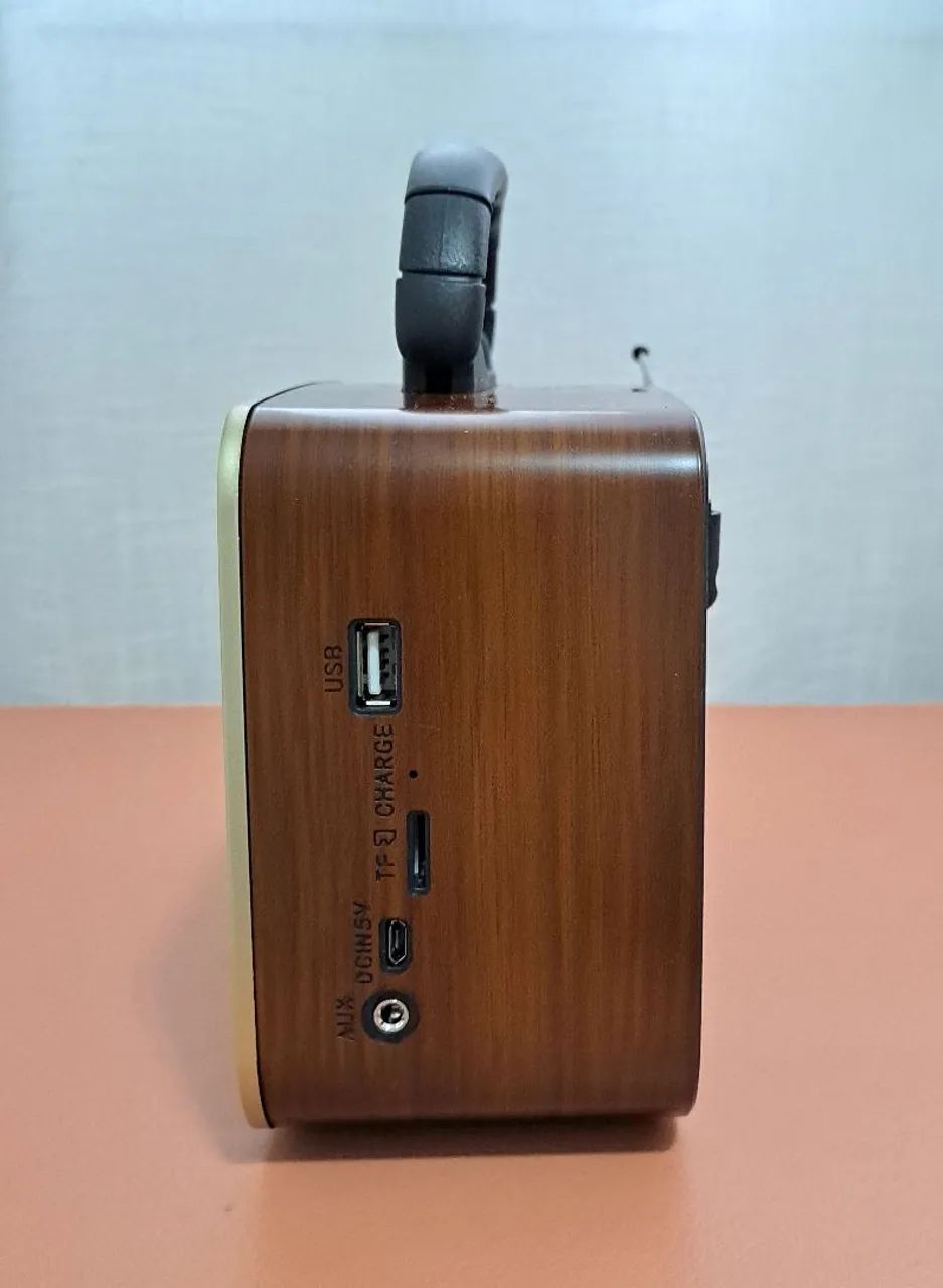 Rádio FM/AM Retrô Estilo Antigo Bivolt  - Foto 2