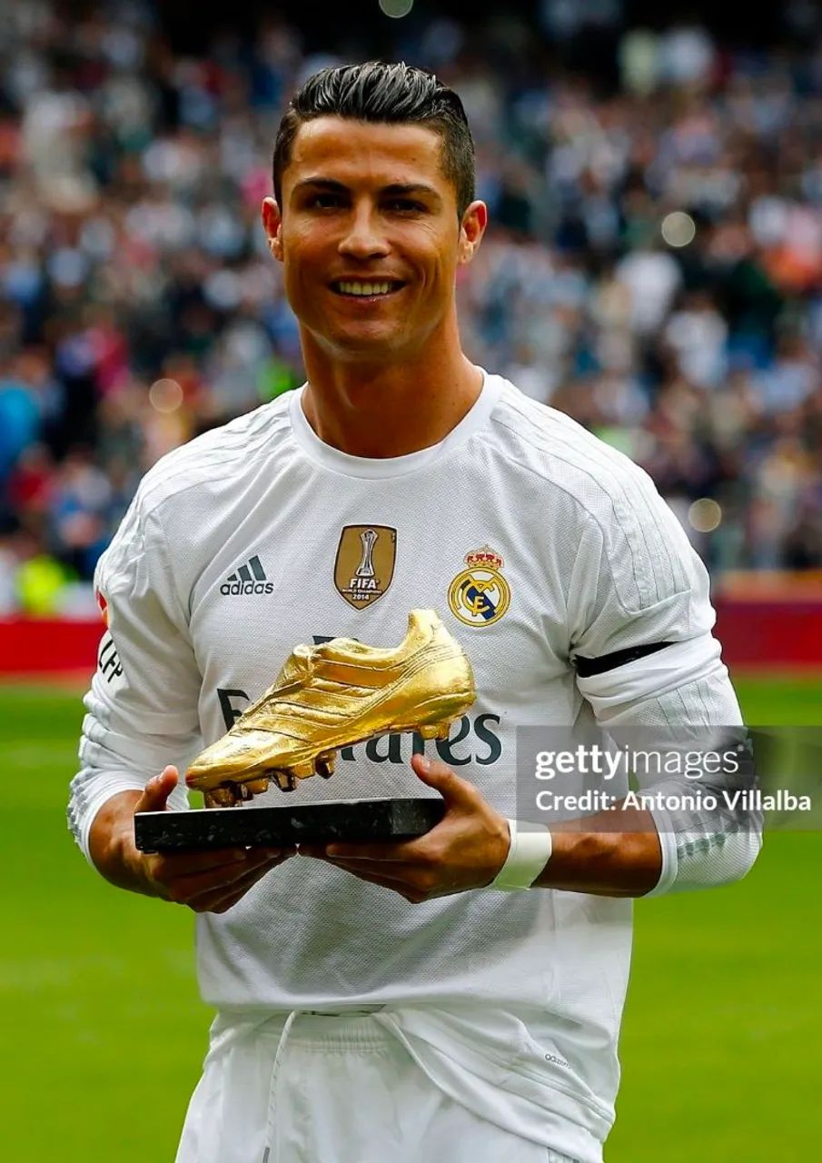 Camisa Real Madrid home Ronaldo 15/16 XL - Foto 6