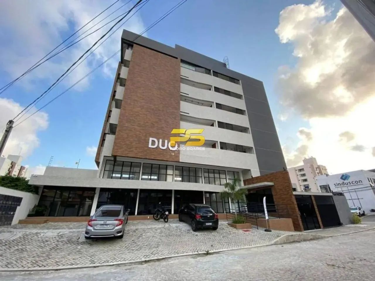 SALA COMERCIAL EM TAMBAUZINHO PARA VENDER