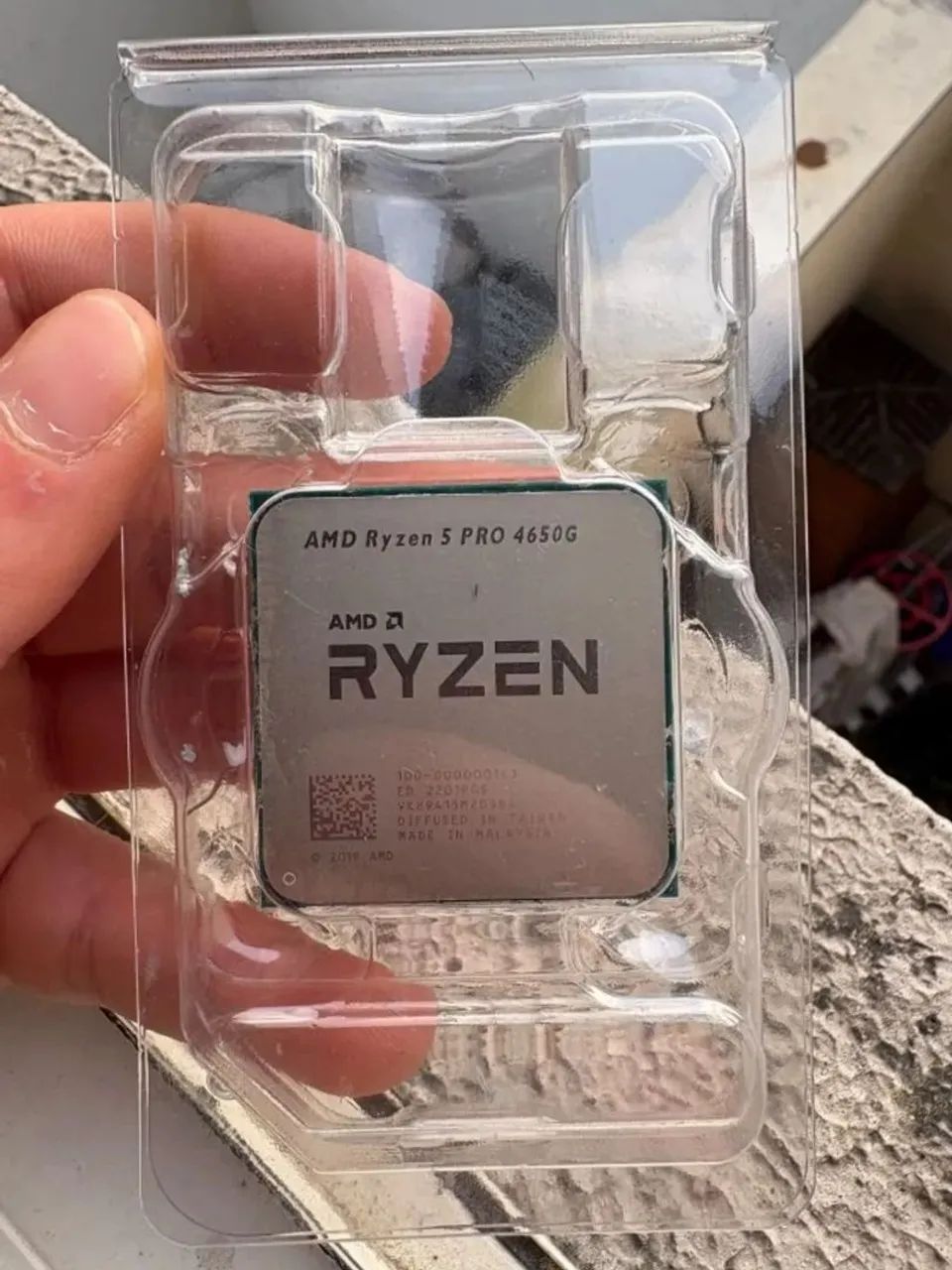 Processador AMD Ryzen 5 Pro 4650G - Foto 2