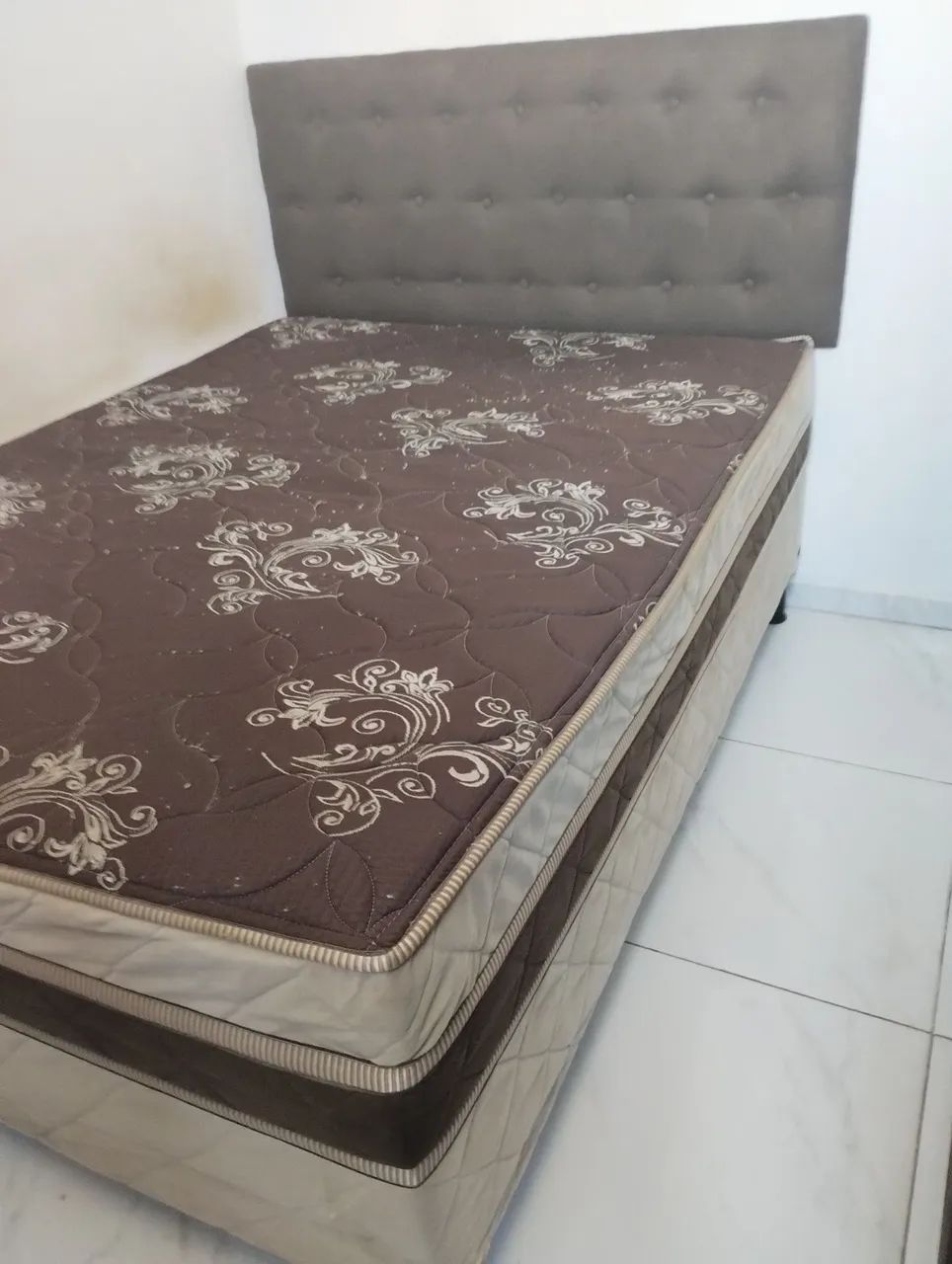 Cama box casal molas ensacadas + painel - Foto 3