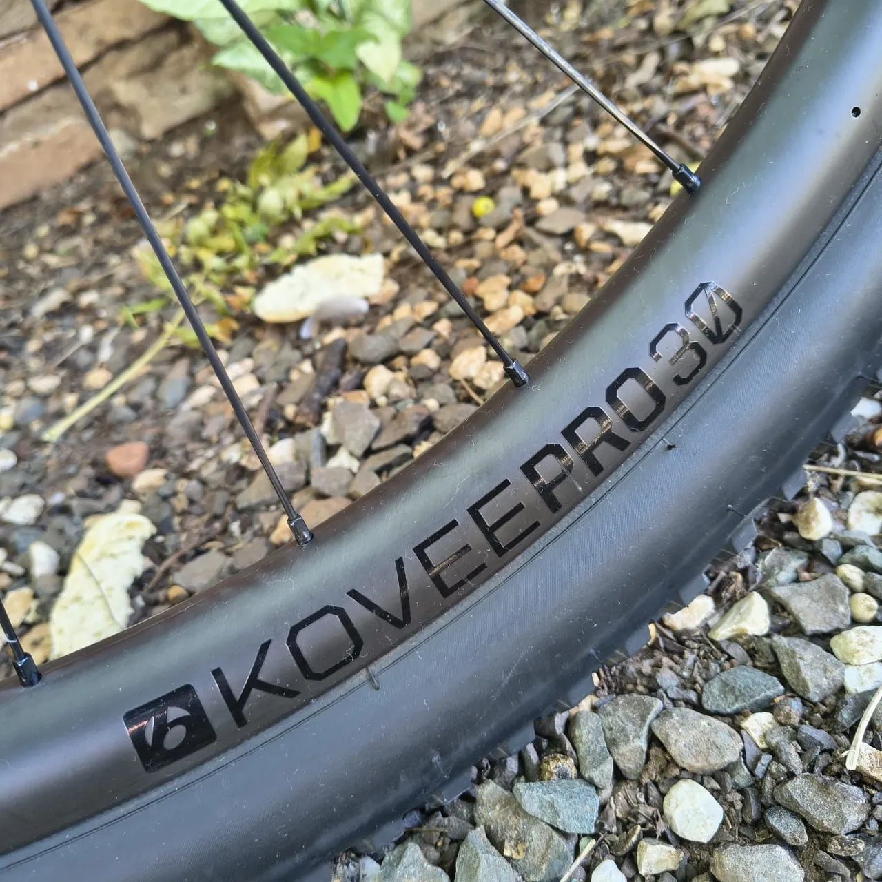 Trek E-Caliber - Tamanho L - Carbono - Upgrades  - Foto 3
