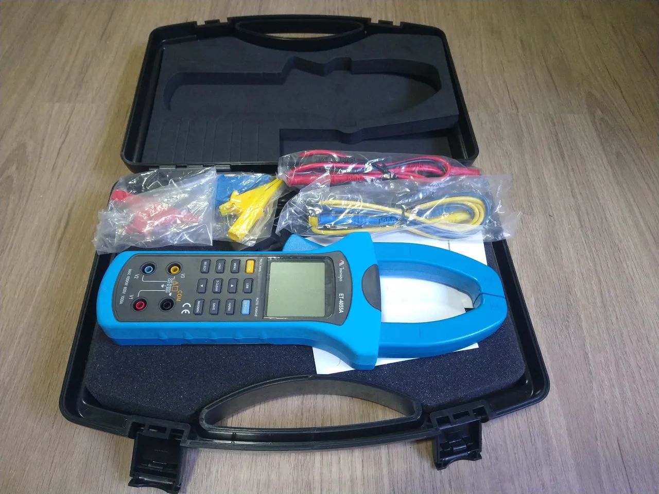 Alicate Wattímetro com Data Logger Minipa ET-4055A - Foto 3