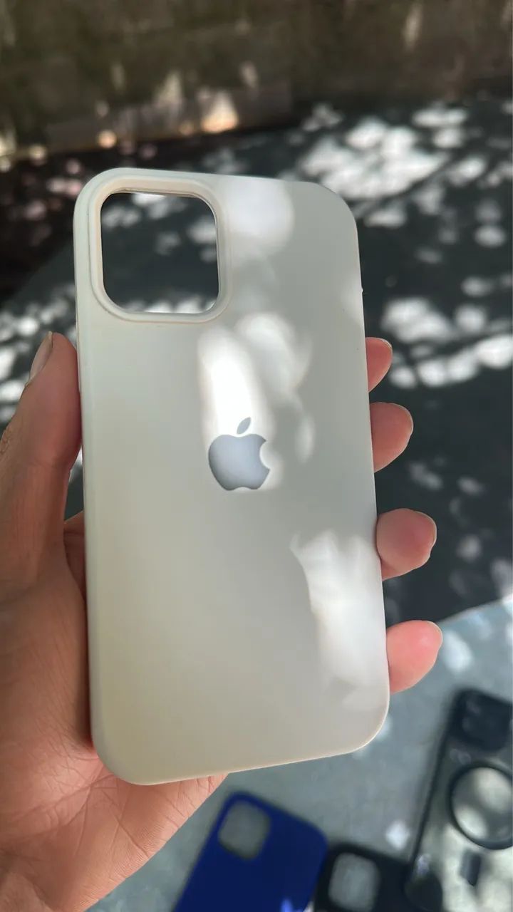 Capinhas para iPhone 12 - várias cores e estilos | Proteção e Estilo  - Foto 4