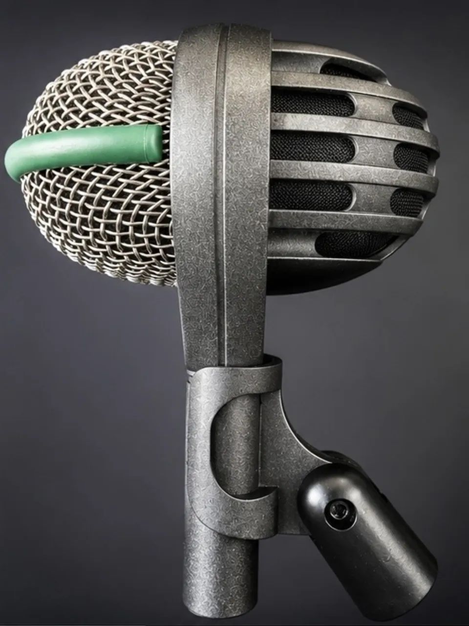 Microfone AKG D112 - Impecável  - Foto 2
