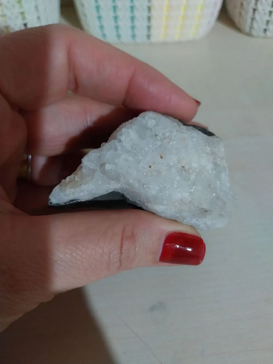 Drusa de quartzo branco (a hipótese mais provável) - Foto 2