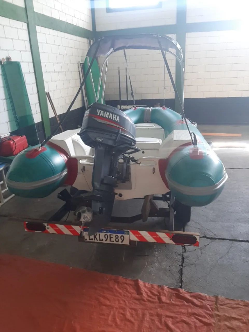 Bote inflavel com motor - Foto 2