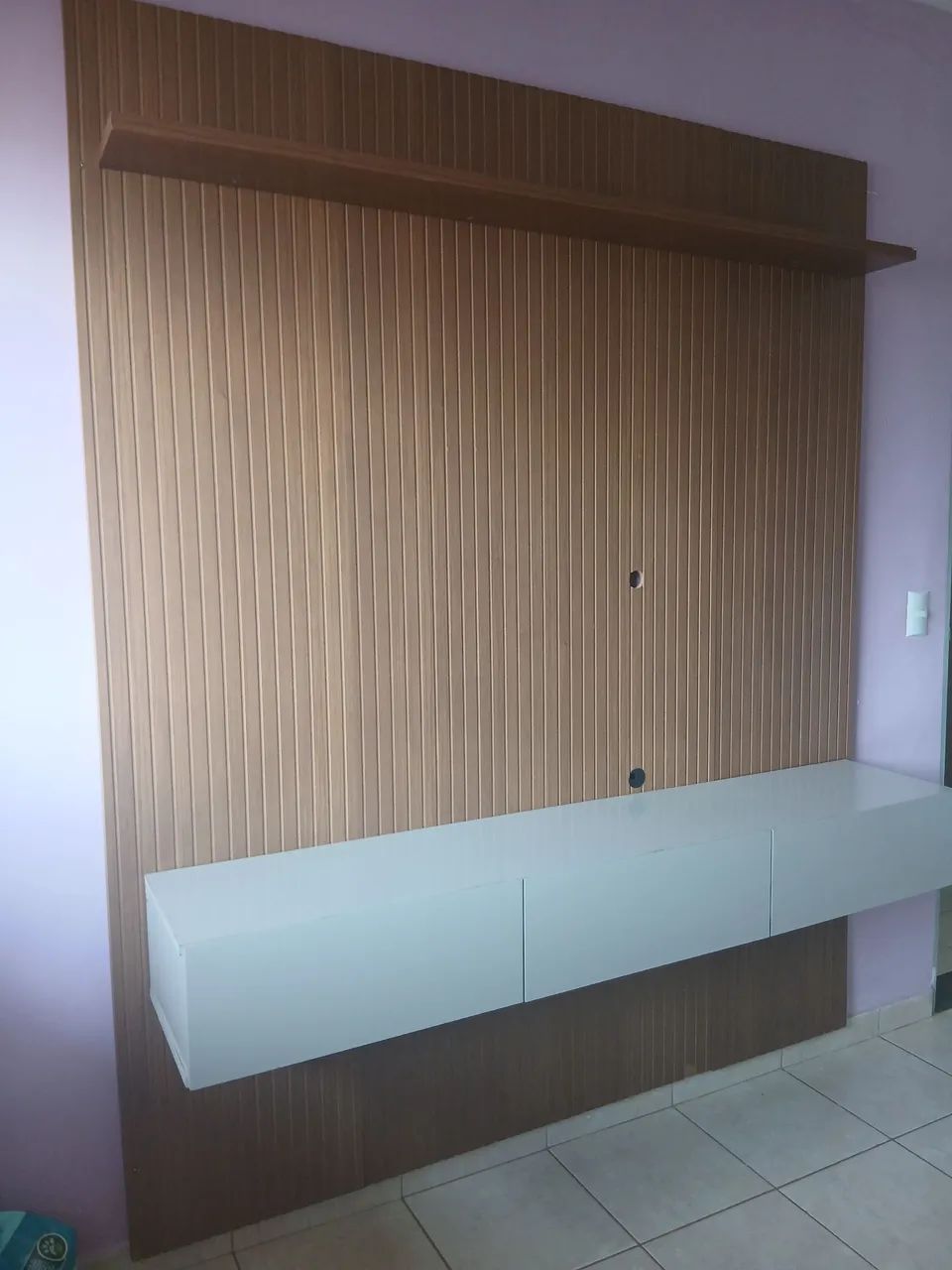 PAINEL DE TV RIPADO