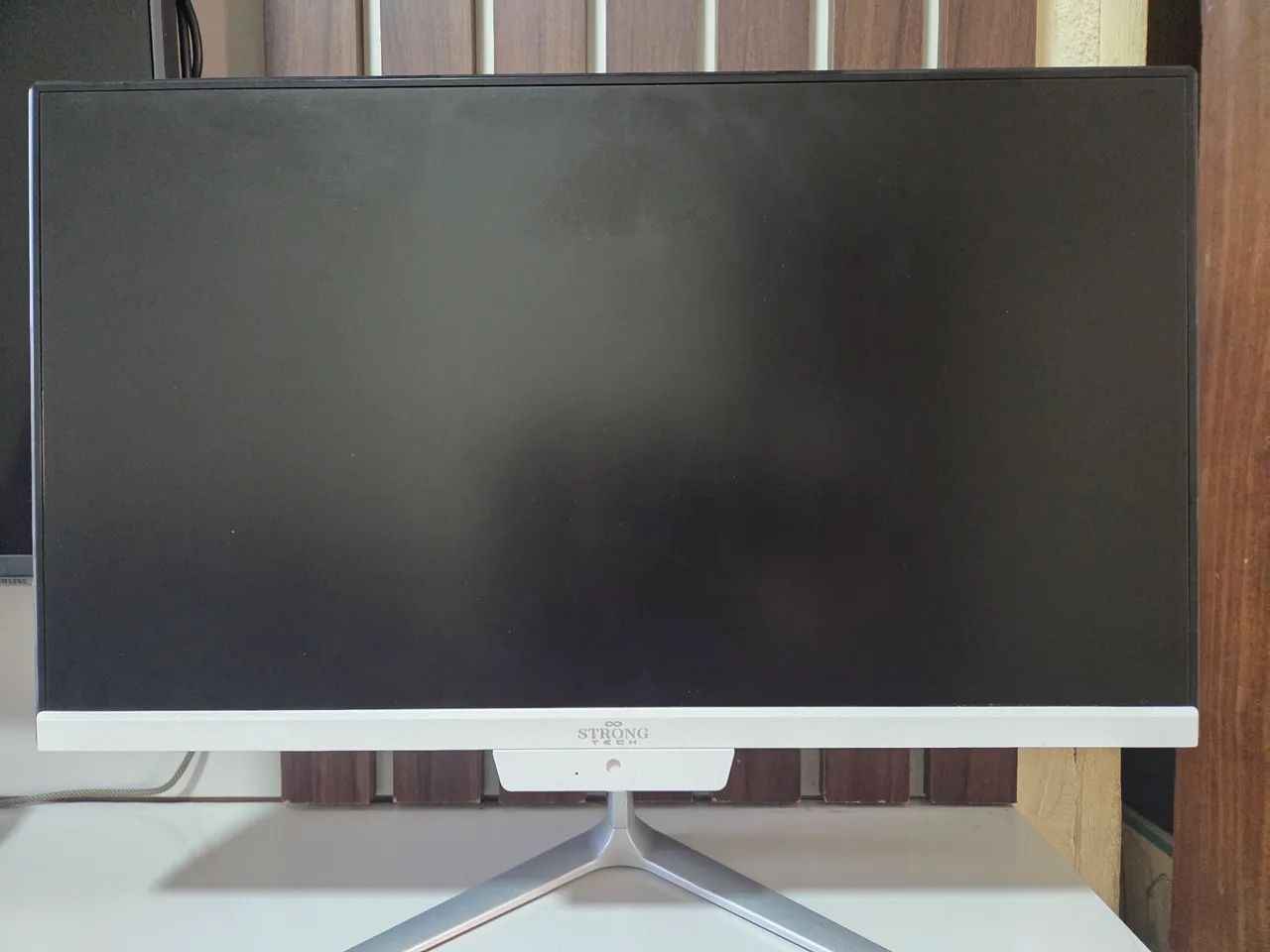 All in One Strong Tech i5 8GB RAM SSD 240GB Windows 10 Pro