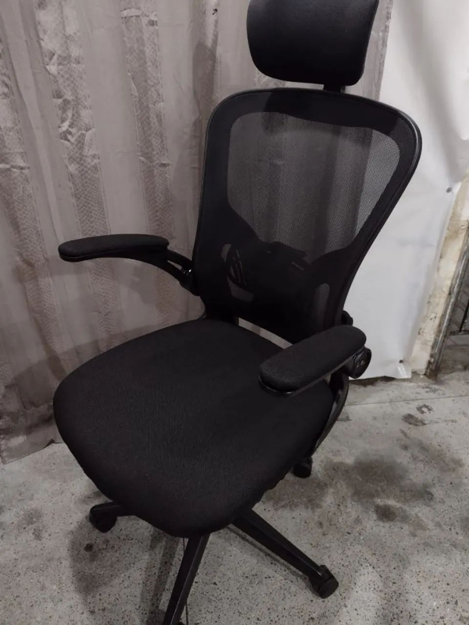 Cadeira de escritório ergonômica 