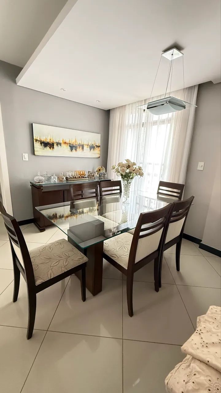 Conjunto de jantar: mesa com 6 cadeiras + buffet aparador. - Foto 3