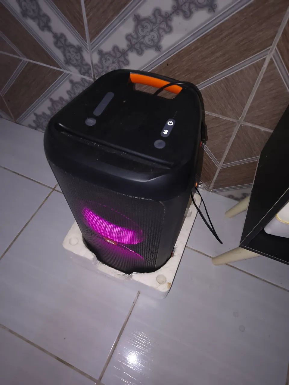 JBL | BOOMBOX 100