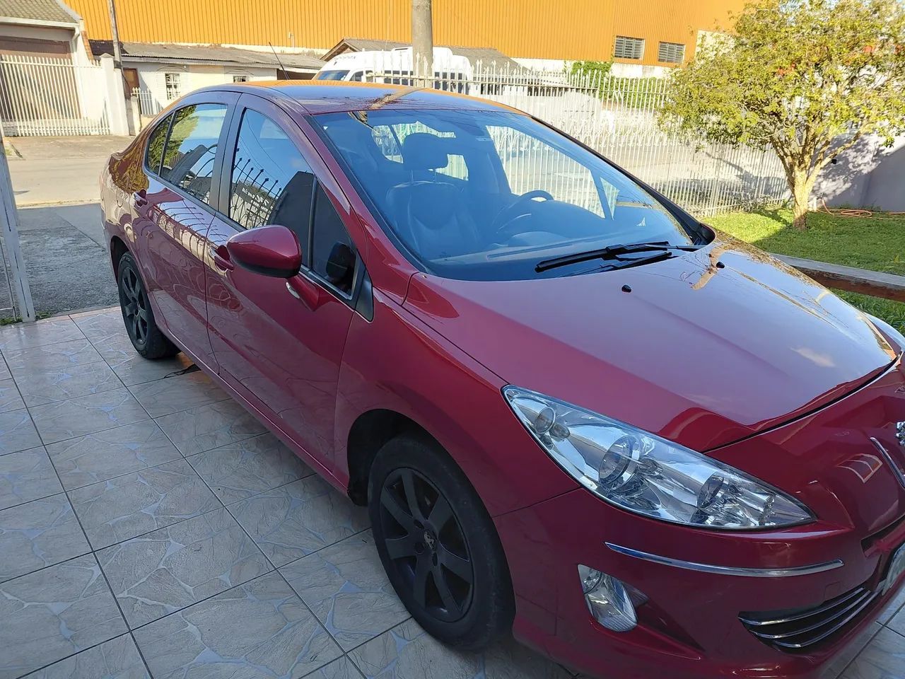 Peugeot 408 2012