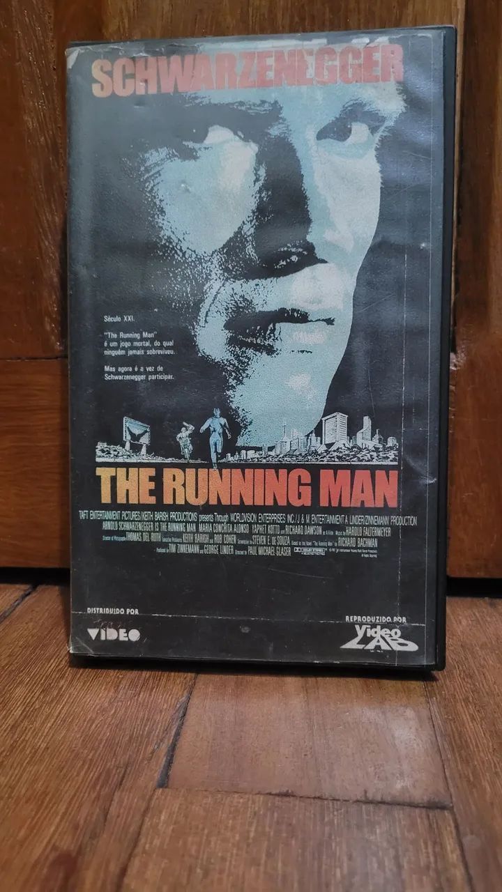 VHS  FILME O SOBREVIVENTE ARNOLD SCHWARZENEGGER