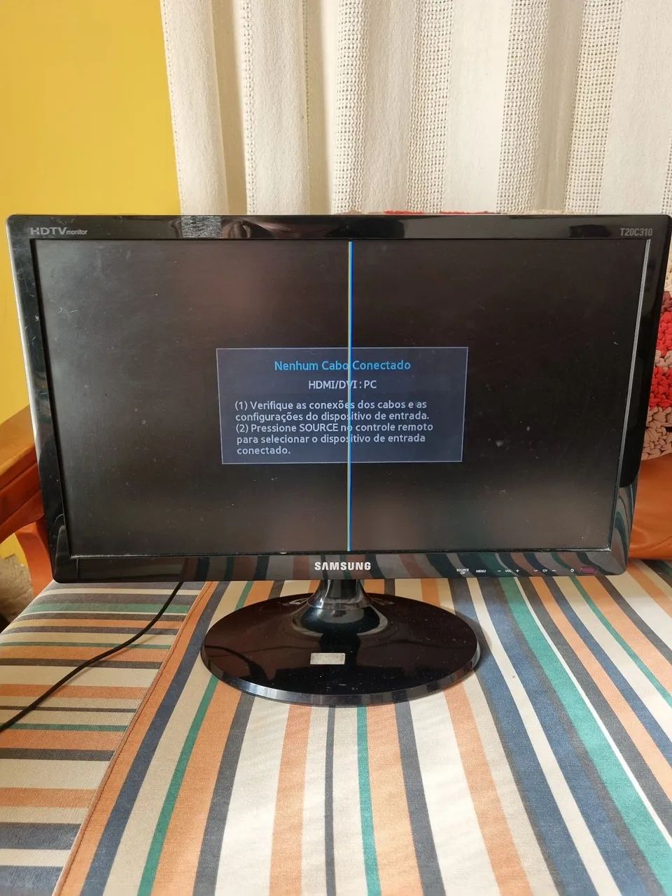TV Samsung 22 polegadas com defeito 