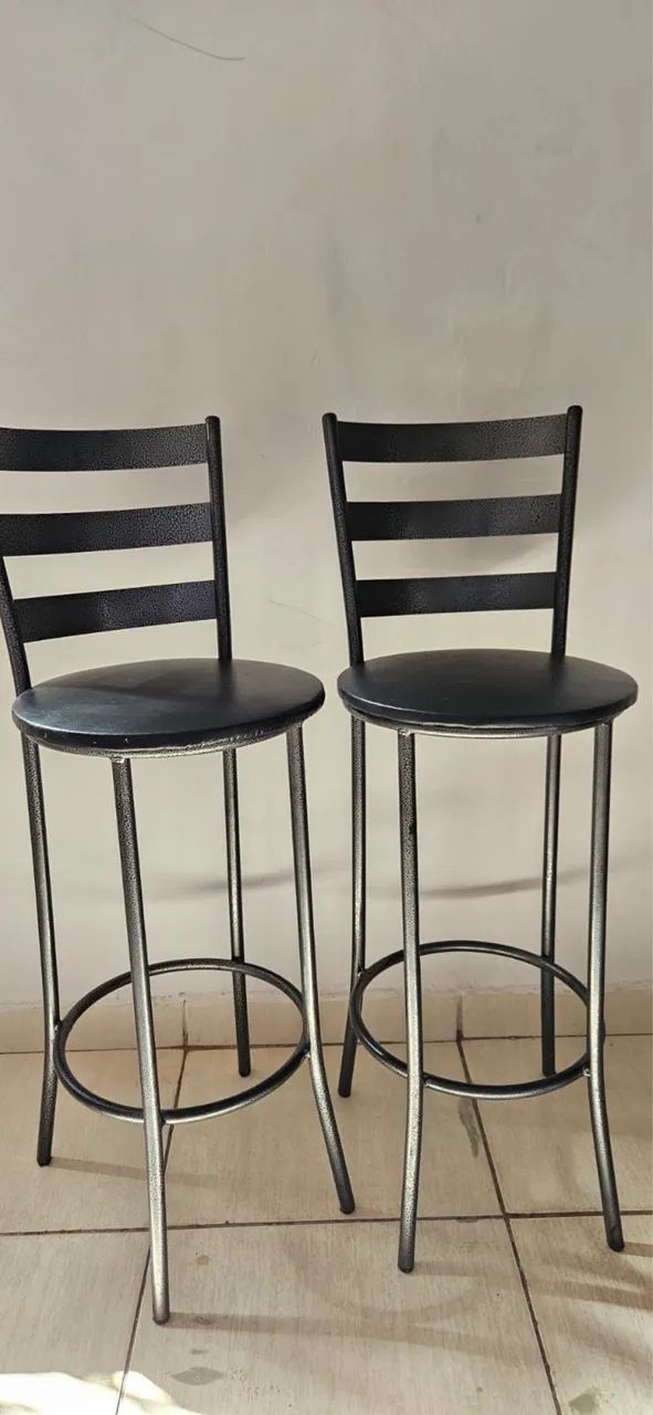 Par de Banquetas/Tamburete - Foto 4