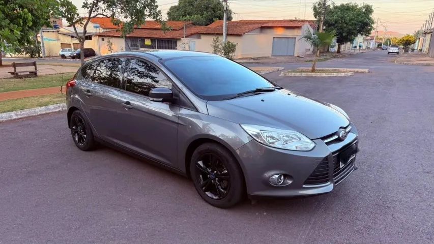 Ford Focus 1.6 S/1.6 SE FLEX 16V 5P AUT 2014