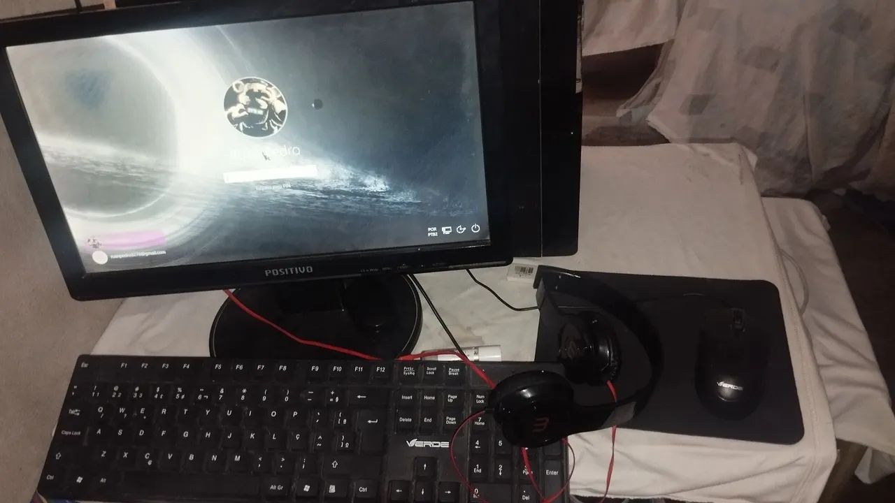 VENDO PC DE  PRA ESTUDOS!!