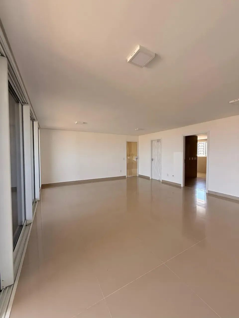 AB| Apartamento com 4 Suítes, sendo 1 Master com varanda | Cond. Al Mare - Foto 4