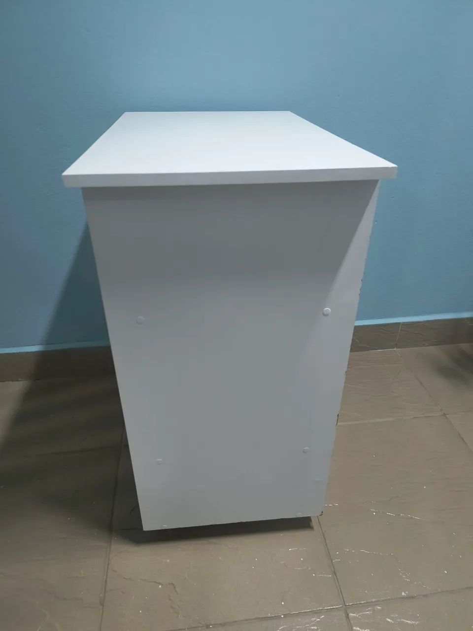 Mesinha multiuso com rodinhas  - Foto 2
