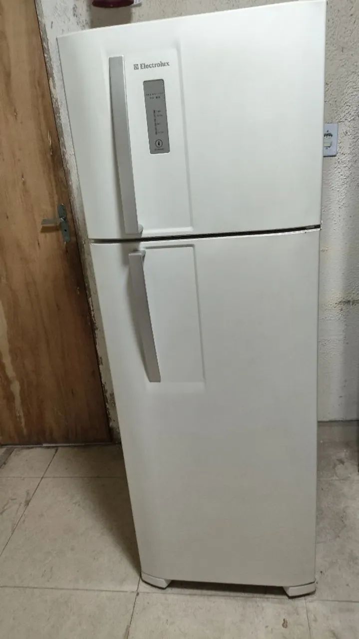 Geladeira Electrolux frost free 400 lt