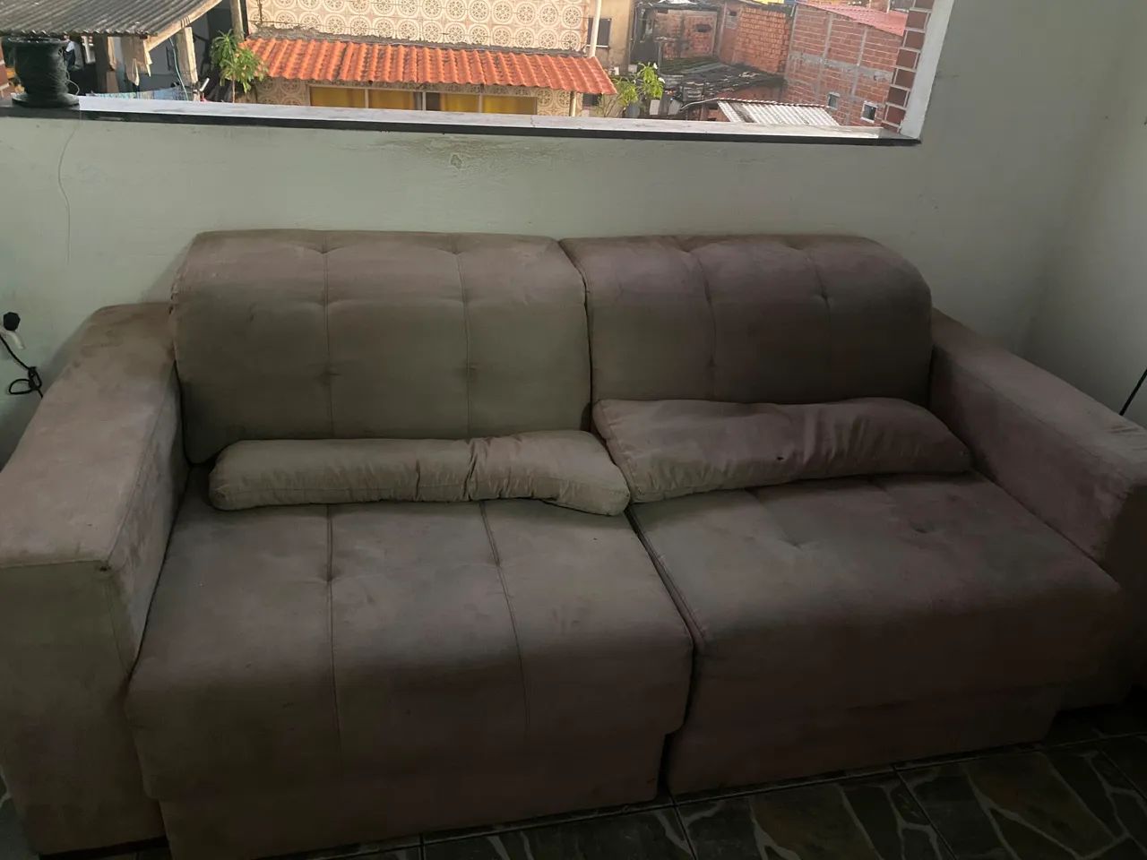 SOFÁ RETRÁTIL 3 LUGARES - Foto 4