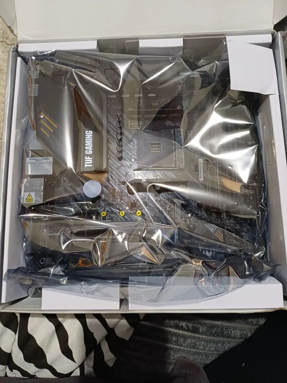 PLACA MÃE TUF GAMMING B550M PLUS - NOVA