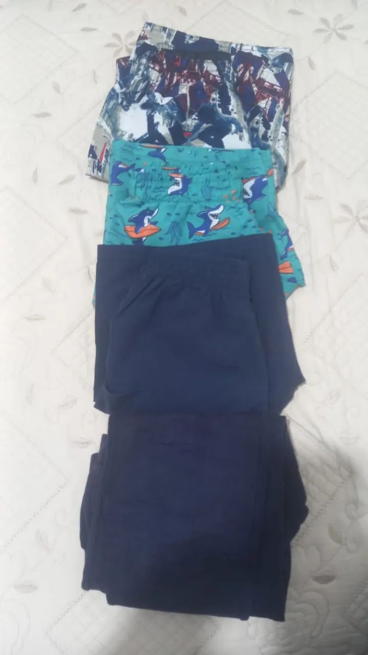 Bermudas infantis usadas kit 03 peças e 01 calça moleton usada. - Foto 5