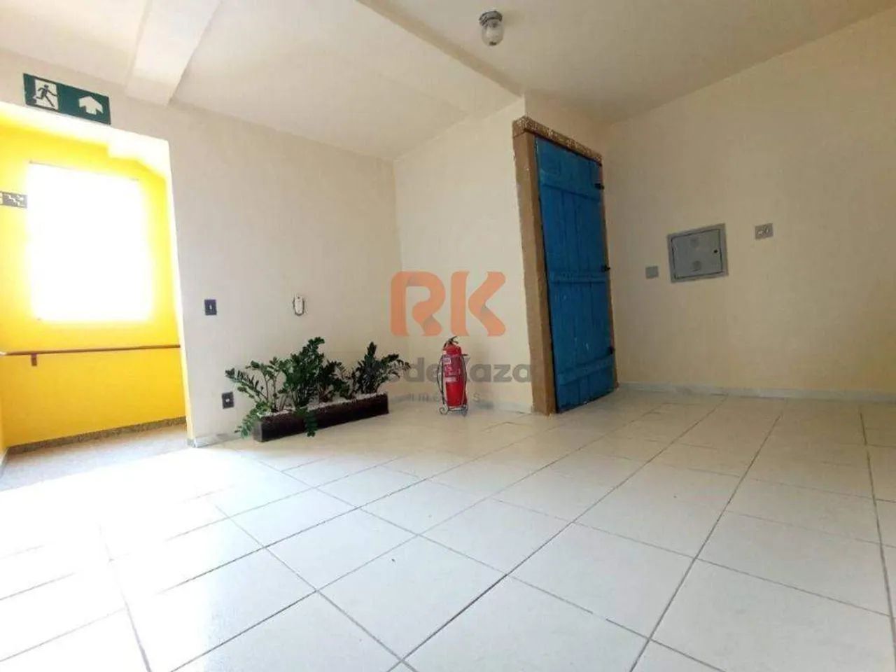 SALA COMERCIAL - MANACÁS BELO HORIZONTE- Área construída 25m²