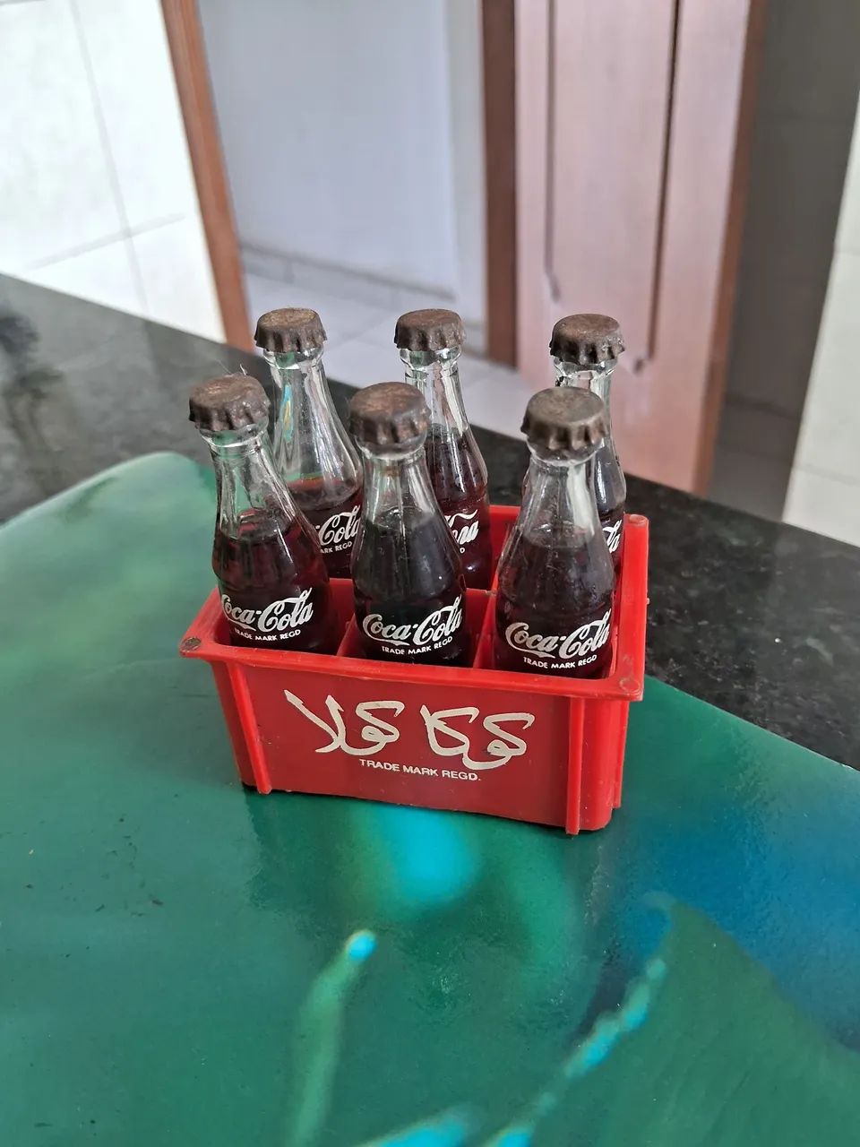 Mini Garrafas Coca + engradado