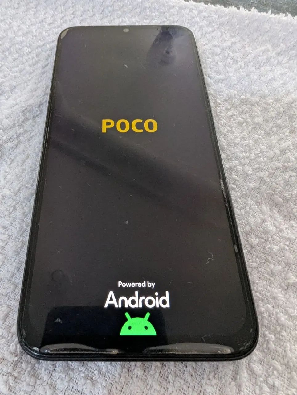 Vendo celular Poco C85, pouco usado.